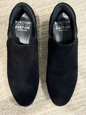 Kenneth Cole Reaction Easy-On Women’s Black Slip-On Shoes
